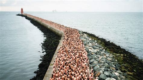 young girl nudes|The Naked World of Spencer Tunick